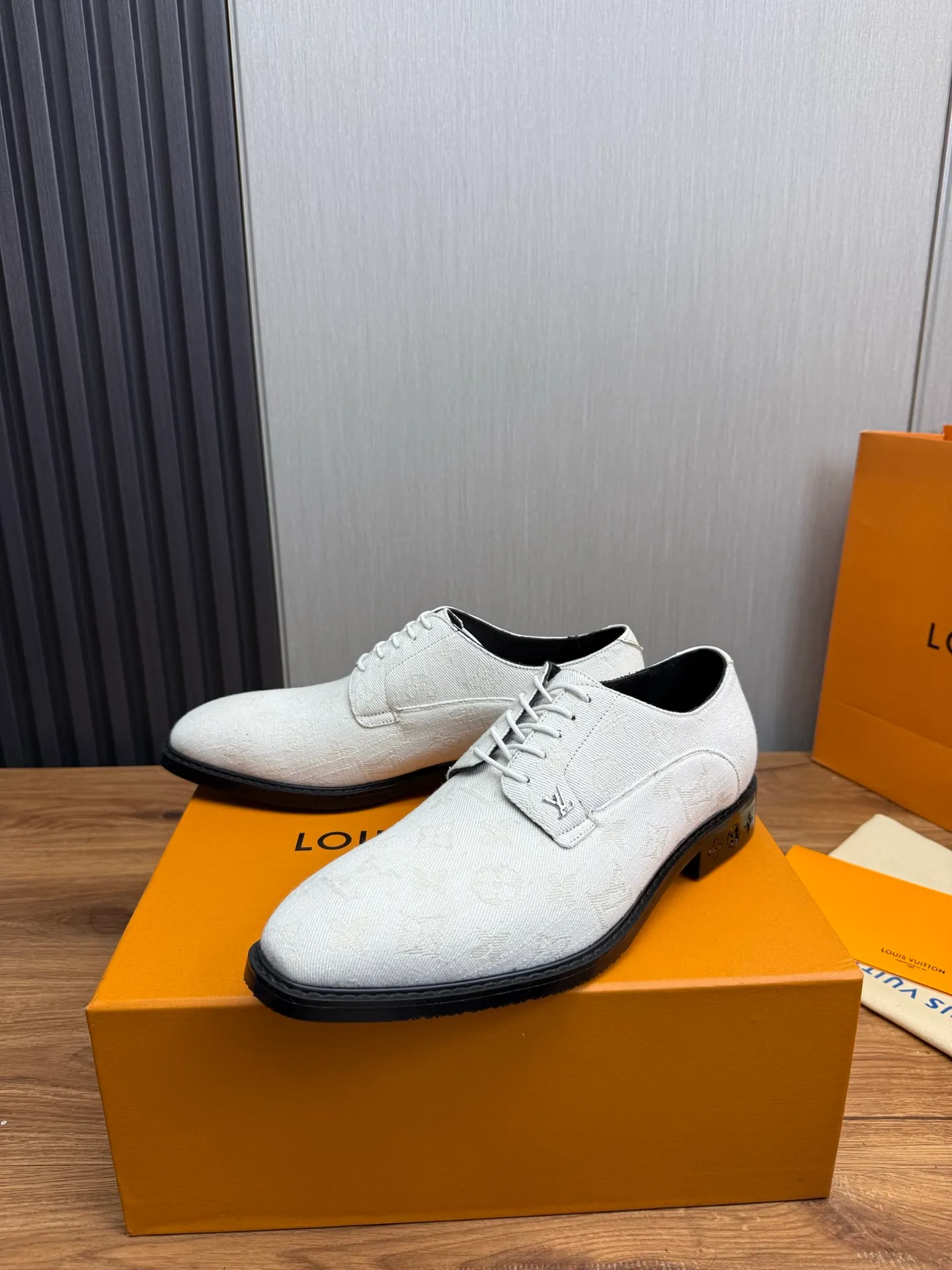 Factory 720💰 LV. Men's business casual leather shoes, all made of imported original brand leather, just to create a more comfortable wearing experience, original non-slip and wear-resistant outsole ✔️16-45 (38.45 non-refundable)
